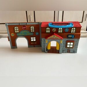 Vtg Thomas & Friends Sodor Repair Shop Folding Play Set Take Along & Play Train